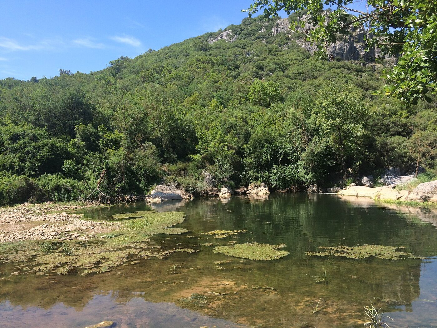 Ballıkayalar göl ve piknik alanı