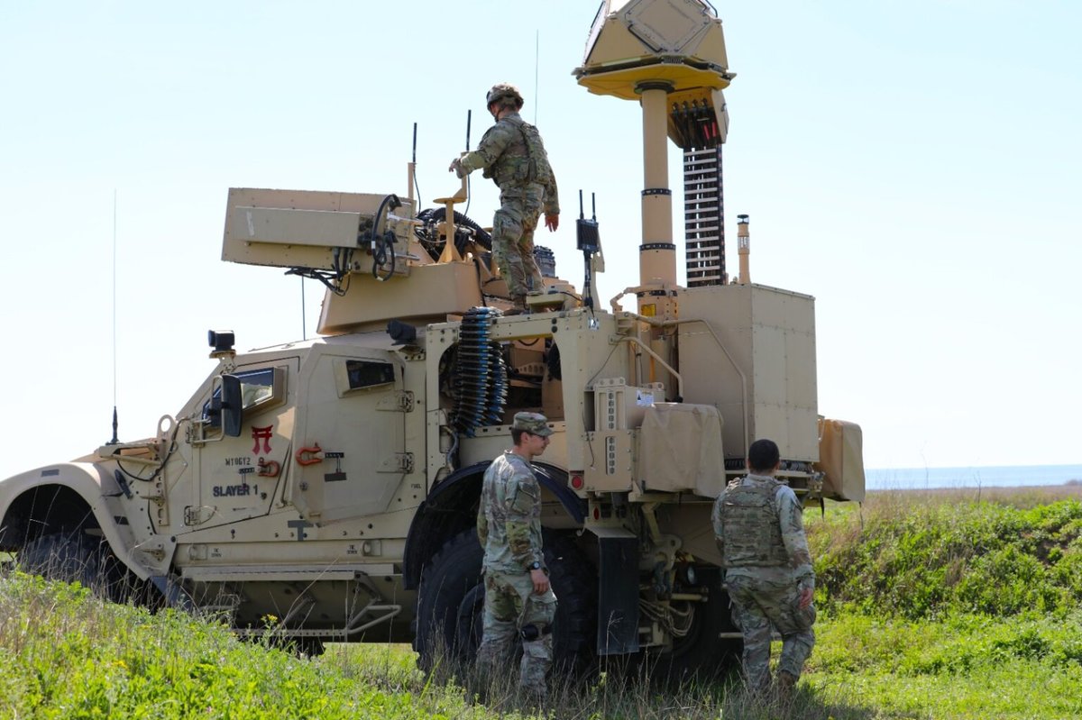Romanya'da M-LIDS karşı-dron sisteminin canlı atış tatbikatı