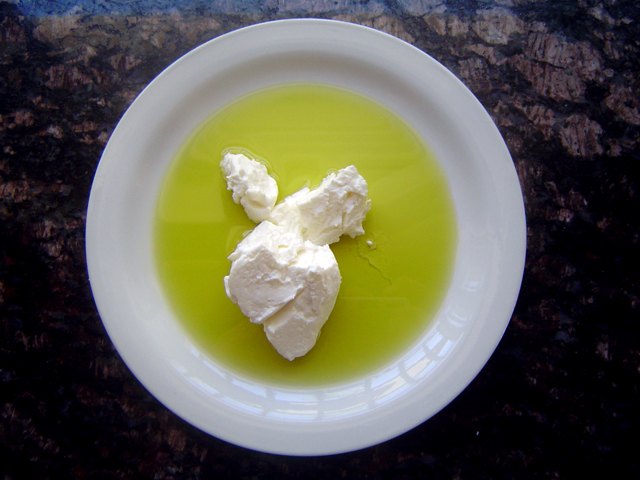 Labneli Zeytin Kâsesi Tarifi