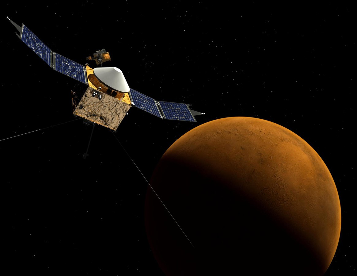MAVEN uzay aracının Mars üst atmosferini morötesi spektroskopla incelediği sanatçı kavramı