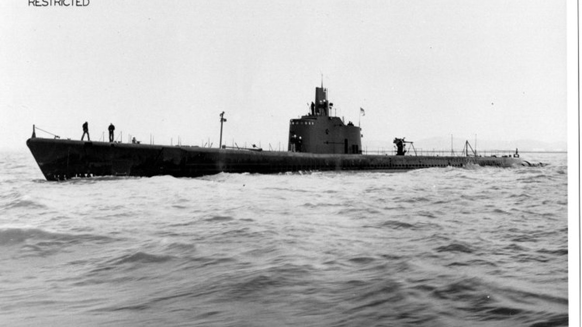 II. Dünya Savaşı döneminde USS Trigger denizaltısı limanda