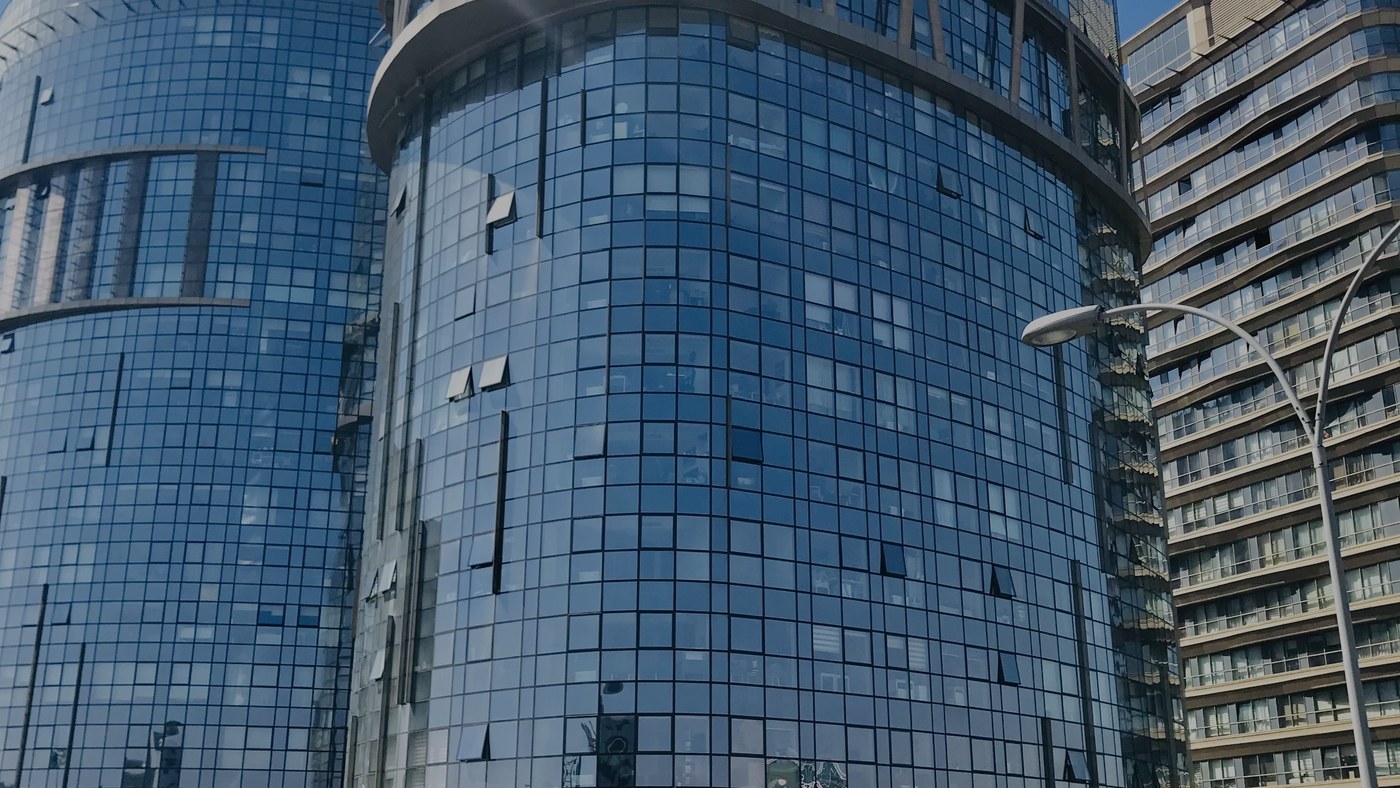 Bakırköy Ataköy'de konut ve ofis binaları